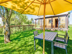 Amazing Holiday Home in Porcheresse Daverdisse with Terrace